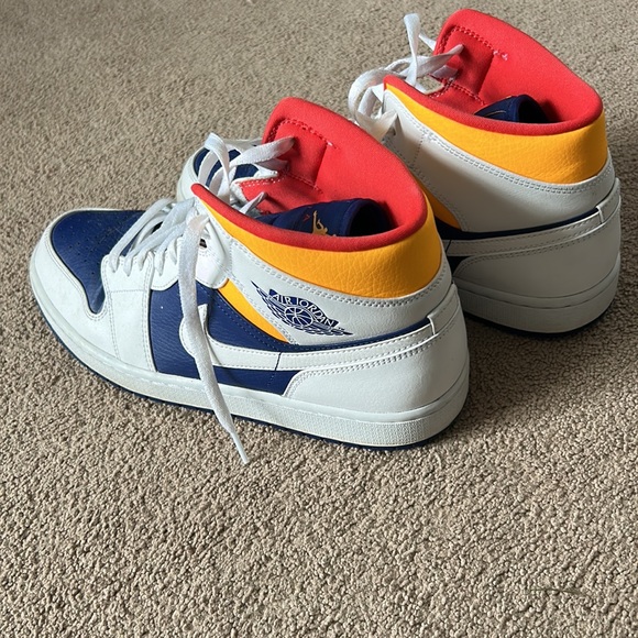 Jordan 1 mid white deep royal - Picture 4 of 7